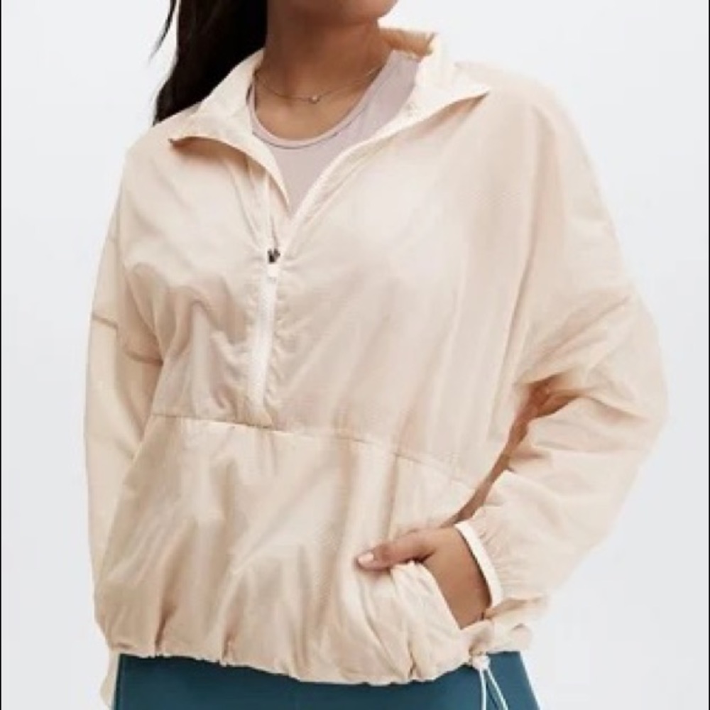 Brand New with Tags! Fabletics Ash Cropped Half Zip Jacket!